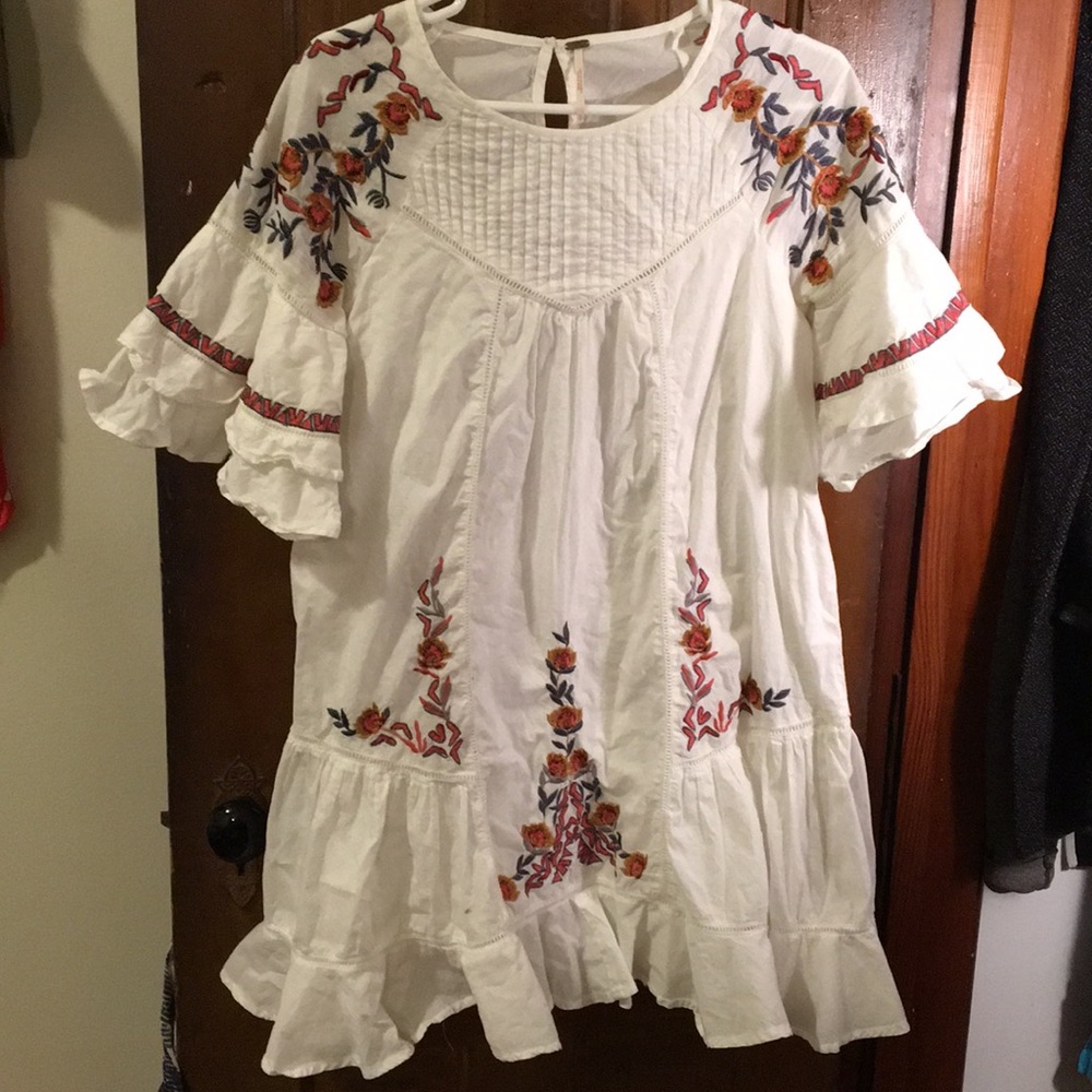 Free People embroidered dress!